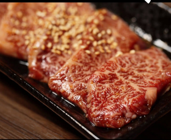 和牛特上サガリ